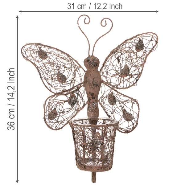 Wand-Windlichthalter in Schmetterlingsform aus Metallgeflecht mit Glaseinsatz, 31 Zentimeter breit und 36 Zentimeter hoch.