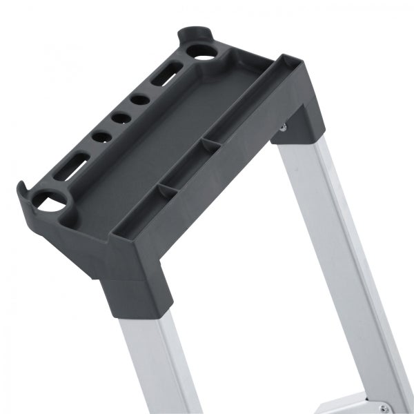 Detailansicht einer Arbeitsbühne mit Ablagefläche