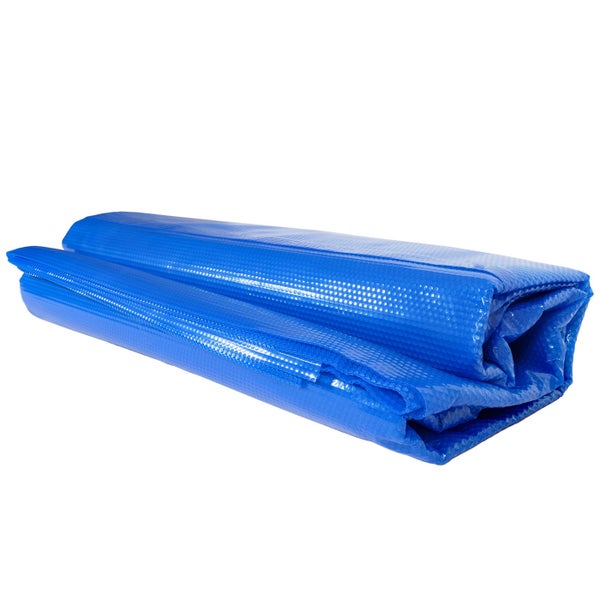 Zusammengelegte Poolabdeckung