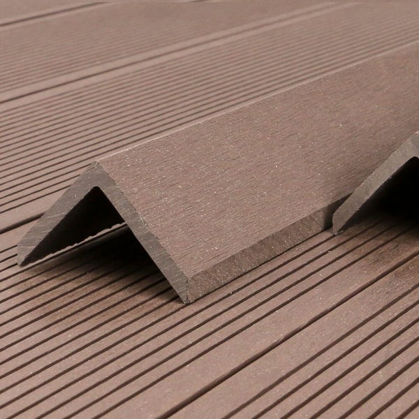 WPC Winkelprofil für Terrassendielen in Braun