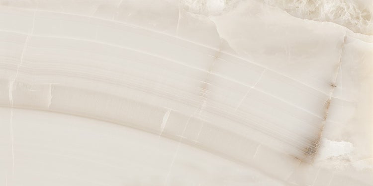 Beige Natursteinfliese mit Marmorierung
