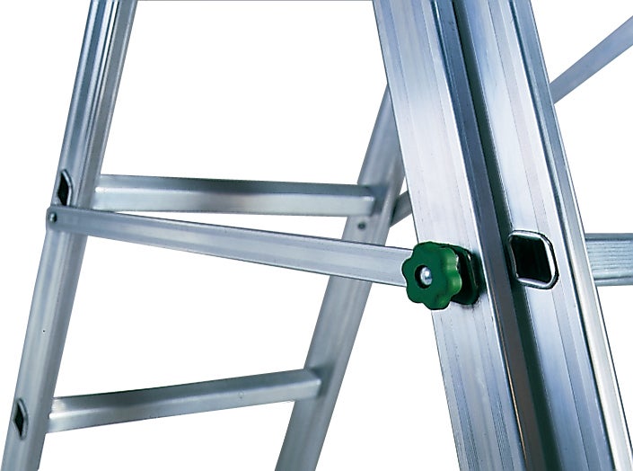 Detailansicht einer Aluminiumleiter mit Sicherheitsverriegelung