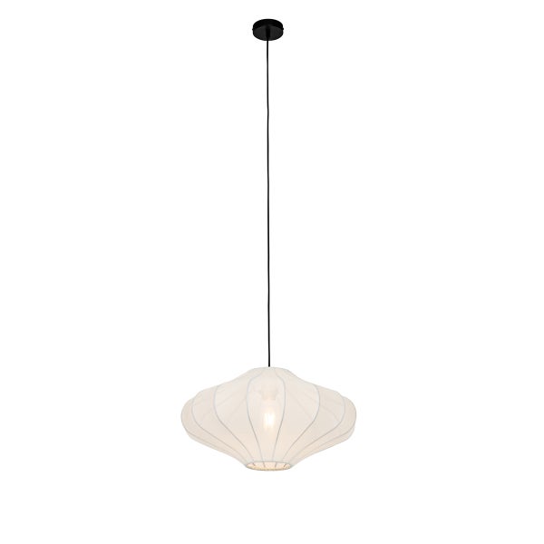 Pendelleuchte mit weißem Textilschirm in Kokonform und schwarzem Kabel.