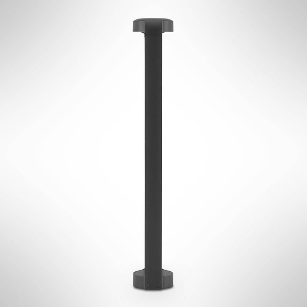 Schlanke Sockelleuchte für den Außenbereich aus Metall in Anthrazit.