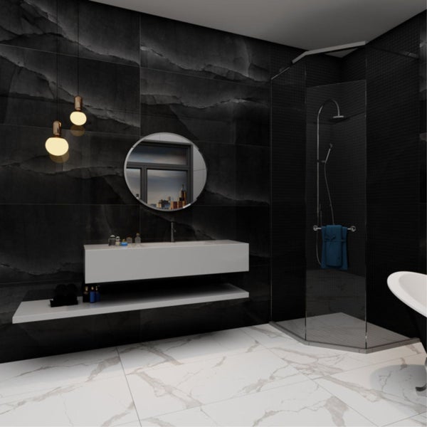 Modernes Badezimmer mit schwarzem Fliesendesign, Waschbecken, Spiegel und Dusche