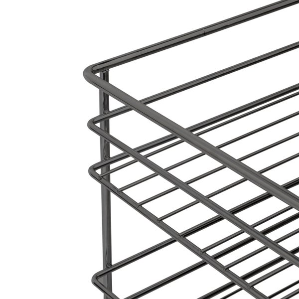 Detailansicht eines Gitterkorbs aus Metall mit horizontalen und vertikalen Stäben.