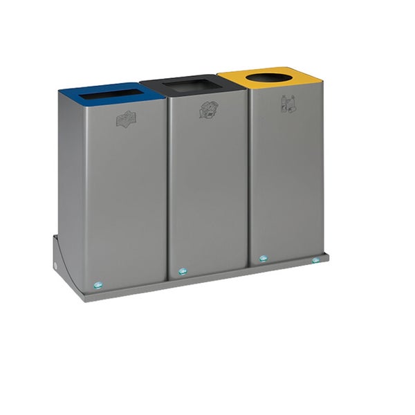 Abfalltrennsystem mit drei grauen Metallbehältern und verschiedenfarbigen Deckeln für Papier, Restmüll und Wertstoffe.