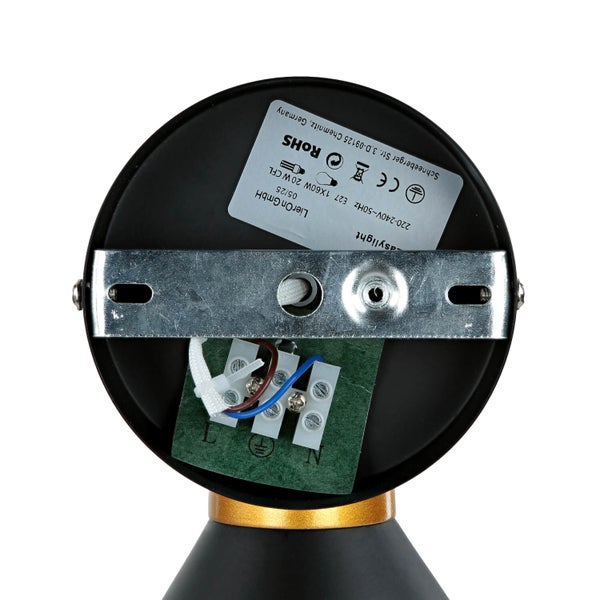 Innenansicht einer Deckenleuchte mit Anschlussklemmen und Befestigung