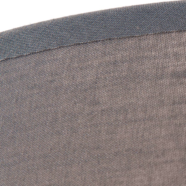 Stoff Lampenschirm Detailansicht mit feiner Textilstruktur