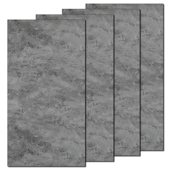 Vier graue Wandpaneele mit Betonoptik