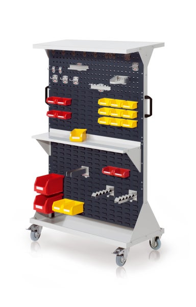 Werkzeugwagen mit Lochwand und Ablageflächen