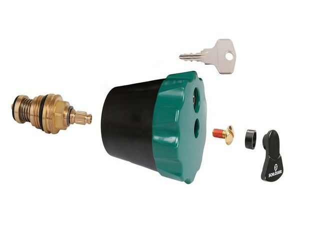 Abschließbares Oberteil für Auslaufventile inklusive Schlüssel, Messing-Ventileinsatz und grün-schwarzem Griff.