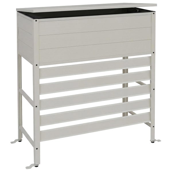 Geöffnete Auflagenbox aus Metall für den Außenbereich mit geräumigem Innenraum.