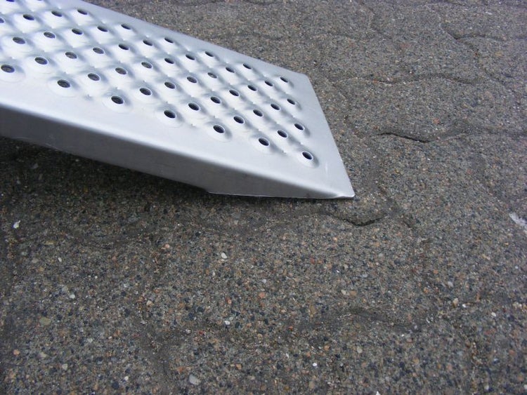 TRUTZHOLM 2 x Auffahrrampe 200 cm Tragkraft 400 kg Alu grau profiliert Verladerampe Motorradrampe