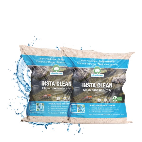 Zwei Packungen Insta Clean Schlammentferner zur natürlichen Reinigung von Teichen, sicher für Pflanzen und Tiere.
