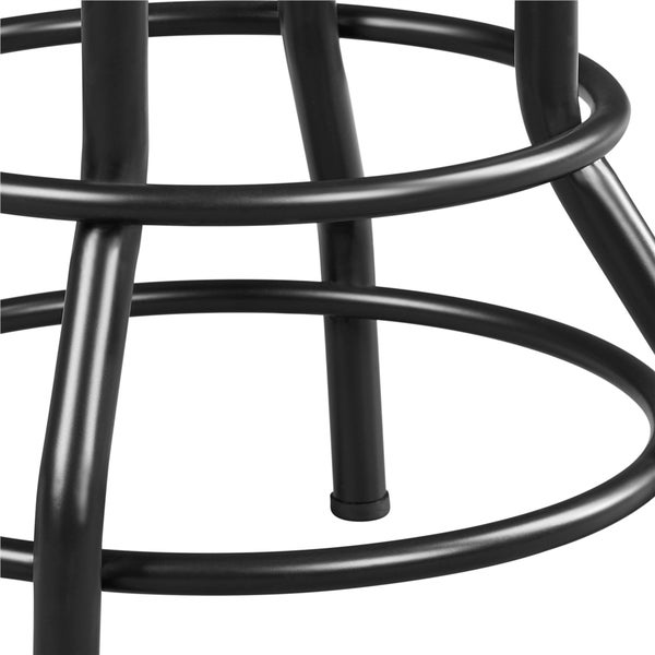 Detailaufnahme des Metallgestells eines Barhockers