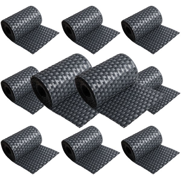 Set mit 8 Rollen Sichtschutzstreifen in Rattan Optik zur Befestigung am Zaun.