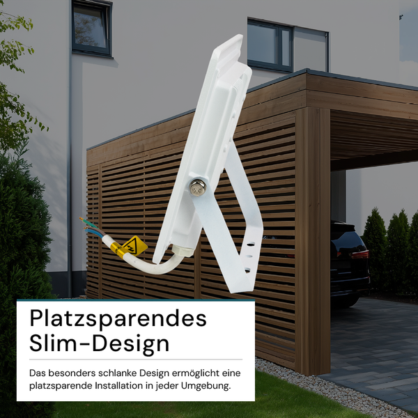 Flexibel einstellbarer LED Strahler zur Aussenmontage.