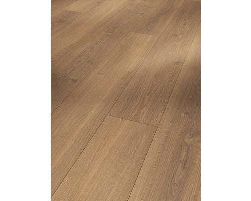 Verlegtes Laminatbodenmuster