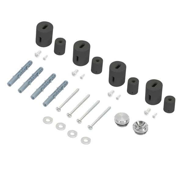 Befestigungsset für Badheizkörper mit Halterungen, Schrauben, Dübeln, Unterlegscheiben und Stopfen.