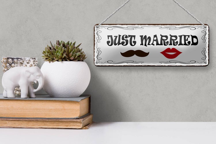 Blechschild Spruch 27x10cm Just married Ehepaar Dekoration