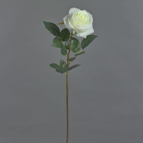 Künstliche weiße Rose mit langem Stiel und grünen Blättern.
