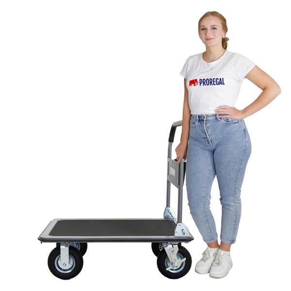 Plattformwagen mit Frau