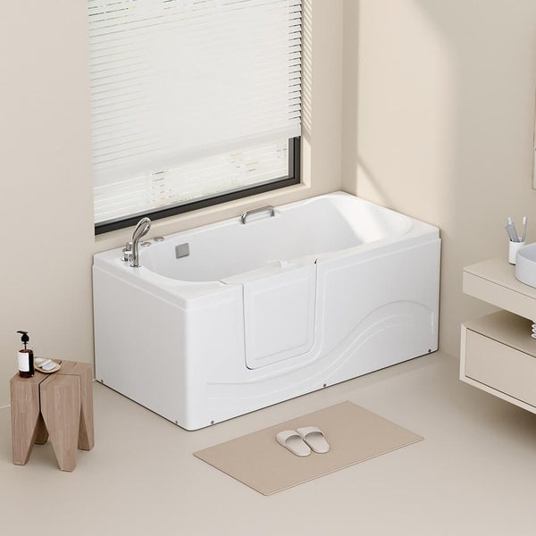 Seniorenbadewanne mit integrierter Tür und Einstiegshilfe für barrierefreies Baden im Badezimmer