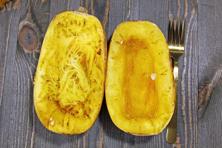 SAFLAX Garden to go - BIO - Kürbis - Spaghetti - Cucurbita pepo - 5 Samen - Mit Topf, Klima - Deckel und Anzuchtsubstrat
