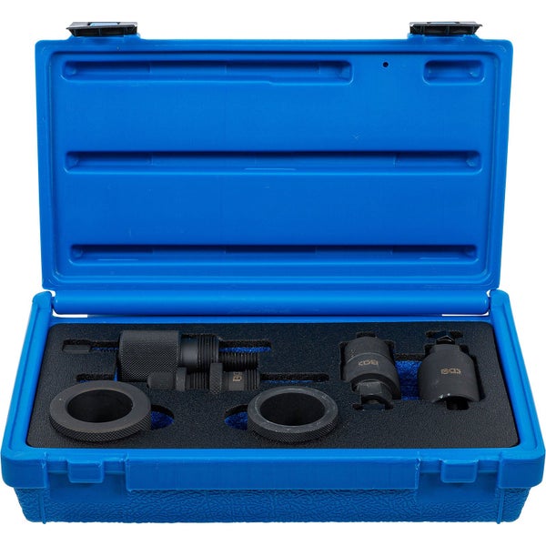 Werkzeugsatz in blauem Koffer