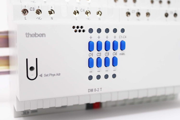 Theben 4940285 DM 8-2 T KNX 8-Fach Universal-Dimmaktor FIX2 mit Dimmbereich 0-100%, Vorschaltgerät