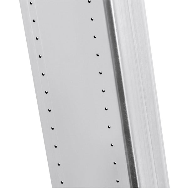 Detailansicht eines Nietrahmens aus Metall