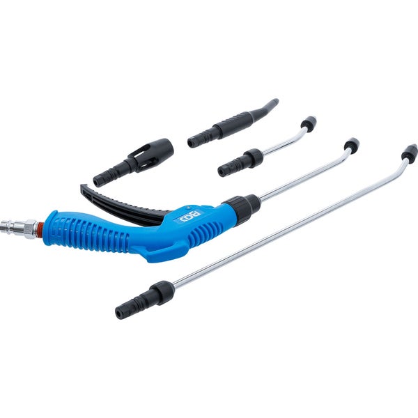 Druckluftpistole mit verschiedenen Düsenaufsätzen