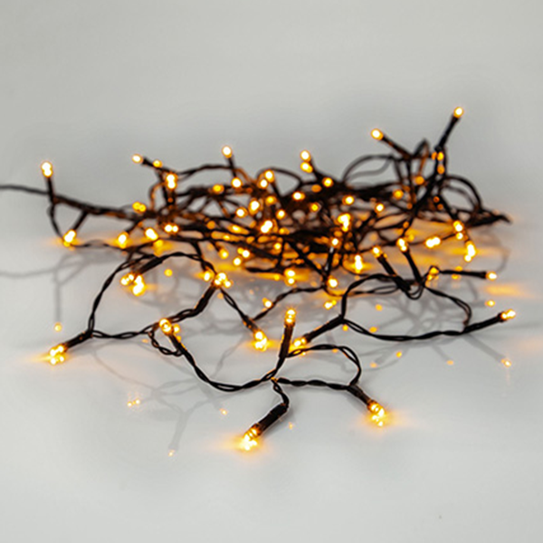 Lichterkette mit warmweißen Lichtern