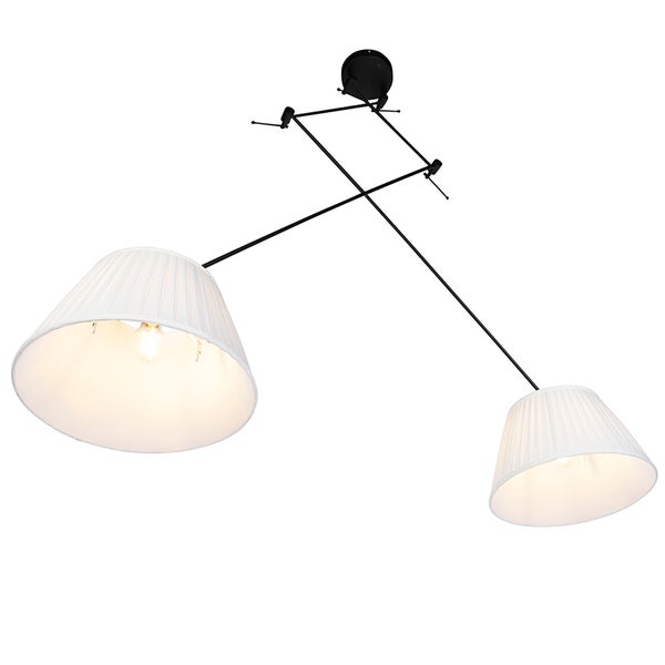 Zweiflammige Deckenleuchte mit verstellbaren schwarzen Metallarmen und weißen plissierten Stoffschirmen.