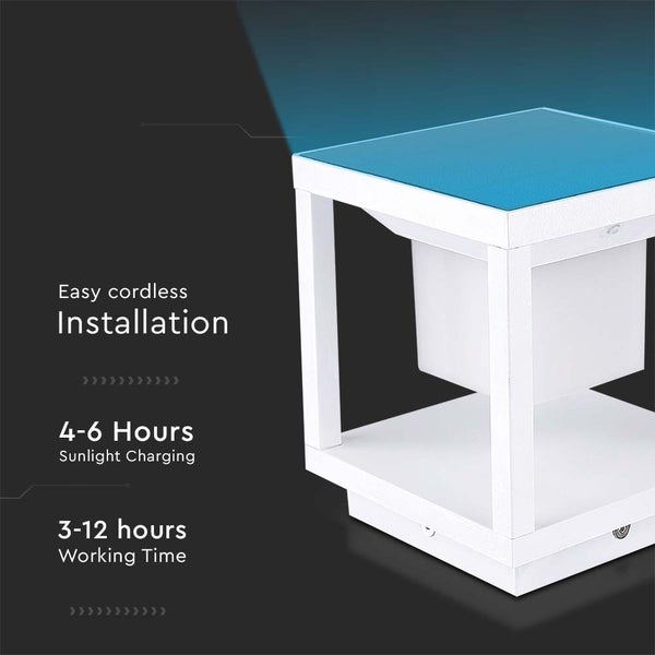 Kabellose Solarleuchte für den Aussenbereich mit einer Ladezeit von 4 bis 6 Stunden und einer Betriebsdauer von 3 bis 12 Stunden.