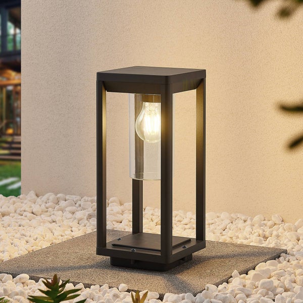 Lindby Außenleuchte Estami (spritzwassergeschützt (Modern) in Schwarz aus Aluminium (1 flammig, E27) - Wegeleuchte Pollerleuchte Wegelampe Sockelleuchte
