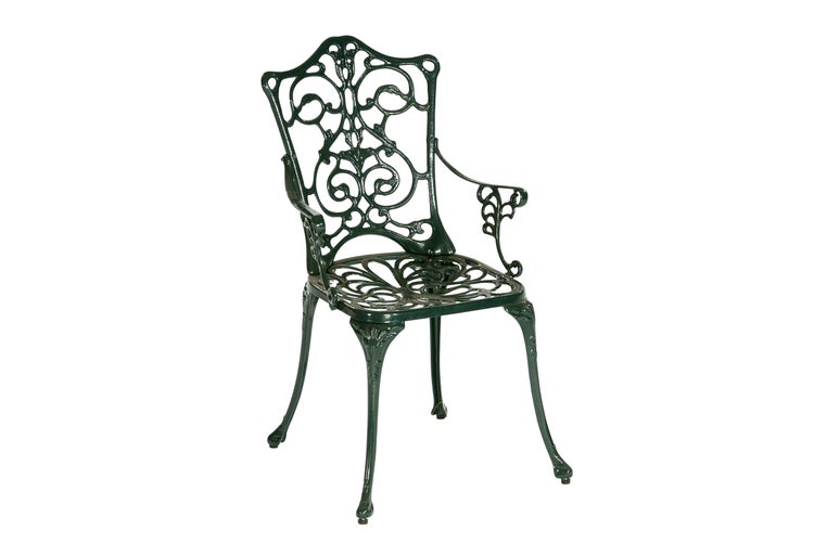 Gartensessel aus Metall mit Armlehne und filigranem Muster