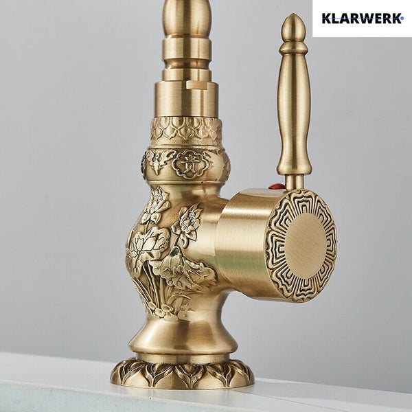 Klarwerk Waschtischarmatur im antiken Stil mit floralem Relief und Einhebelmischer