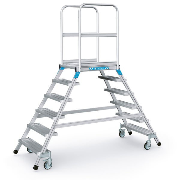 Rollgerüst von Zarges mit Stufen und Geländer