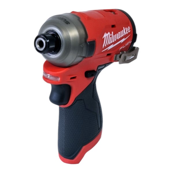 Milwaukee M12 FUEL SURGE Akku-Hydraulik-Schlagschrauber mit Sechskantaufnahme und Gürtelclip
