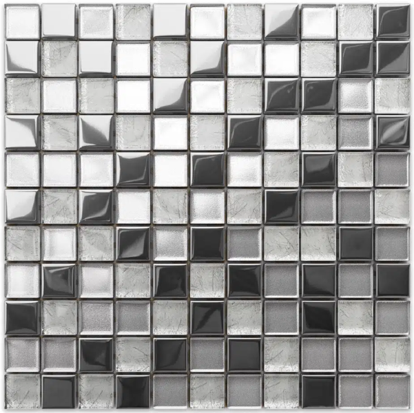Quadratisches Glasmosaik mit metallischer und glänzender Oberfläche, strukturierte und glatte Fliesen im Netzverband.
