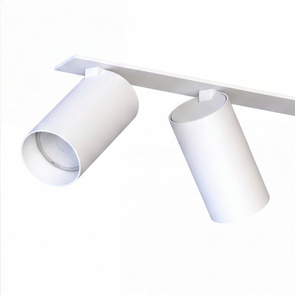 Zweiflammige Deckenleuchte mit verstellbaren, zylinderförmigen Strahlern in Weiß, modernes Design.