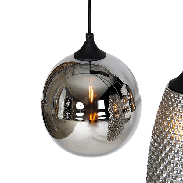 Hängelampe mit runder und strukturierter Lampenschirmform