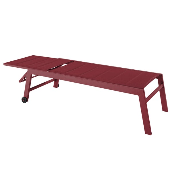 Rechteckiger Ampelschirm mit dunklem Metallgestell und hellem Stoffbezug inklusive Kreuzfuß.