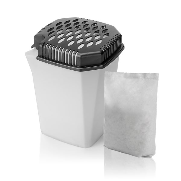 Raumentfeuchter-Set bestehend aus weißem Kunststoffbehälter mit schwarzem perforiertem Deckel und einem Nachfüllbeutel.