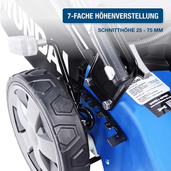 Rasenmäher mit 7-facher Schnitthöhenverstellung von 25 bis 75 Millimetern, Detailansicht des Verstellhebels und der Raststufen am Rad.