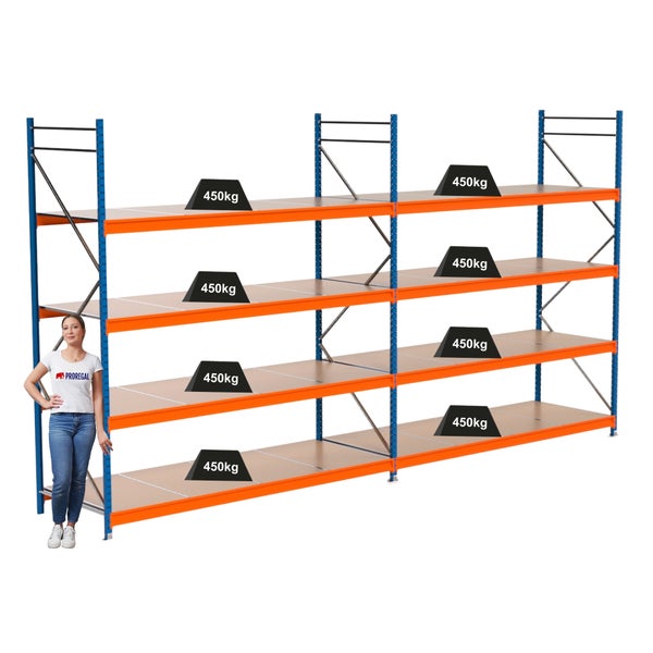 Regal mit mehreren Ebenen und einer Traglast von 450 Kilogramm pro Ebene.