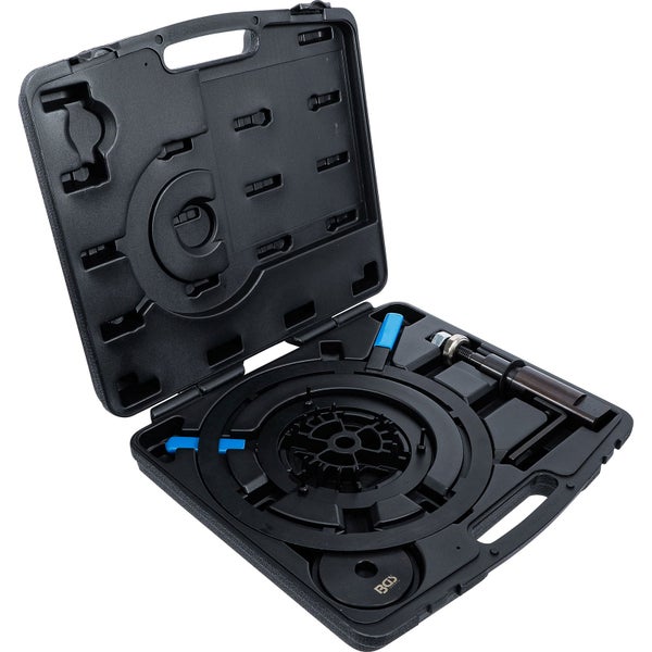 Werkzeugsatz für Auto in schwarzer Kunststoffbox