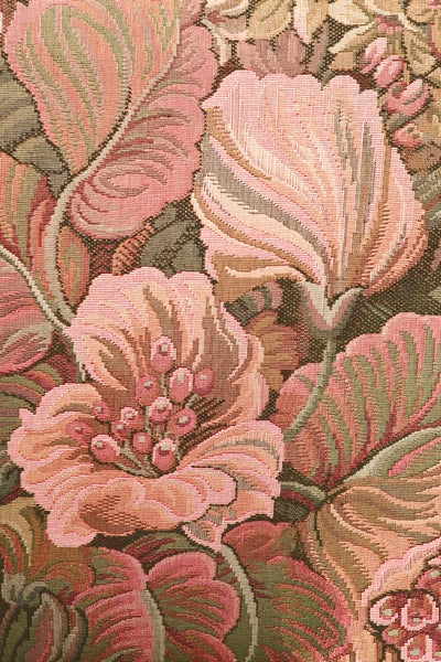 Nahaufnahme eines Stoffes mit Blumenmuster